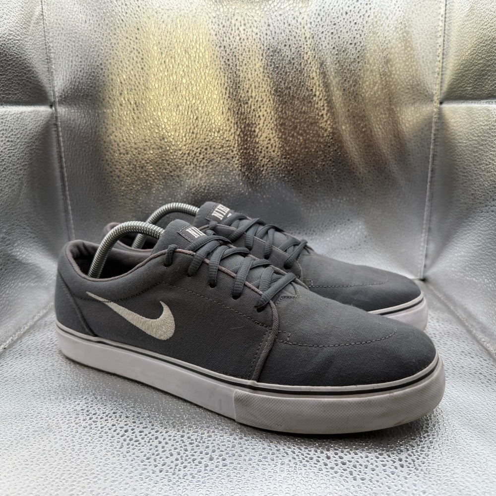 Size 10 Nike Satire Canvas Dark Gray White Mens Skateboarding Shoes 555380-010